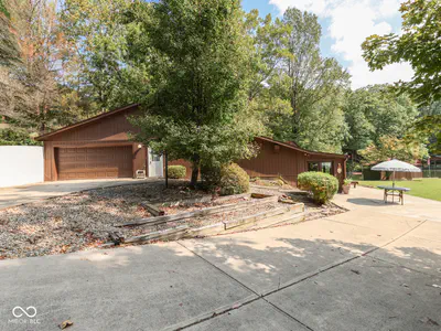 8215 Sweetwater Drive, Nineveh - 10