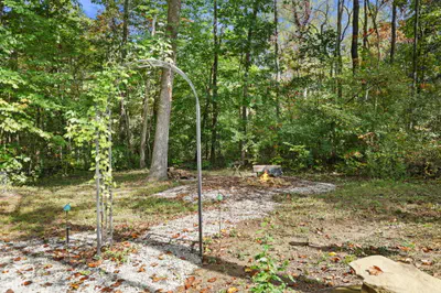 1895 Spice Valley Road, Mitchell - 34