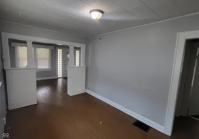 1527 N Chester Avenue, Indianapolis - 5