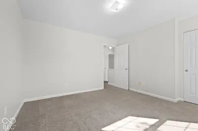 6111 Twyckenham Drive, Indianapolis - 25
