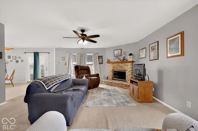 8378 Swimming Hole Lane, Pendleton - 6