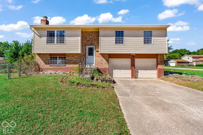 5108 Honey Manor Court, Indianapolis