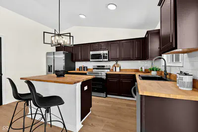 10296 Crooked Stick Drive, Brownsburg - 10