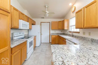 5425 Kidwell Court, Indianapolis - 8