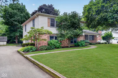 665 Holliday Lane, Indianapolis - 3
