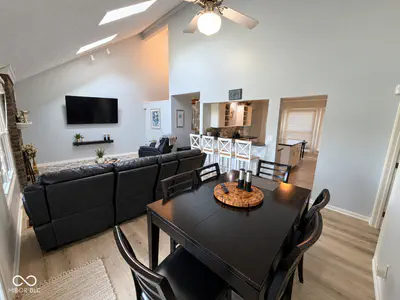11666 Capistrano Drive, Indianapolis - 16