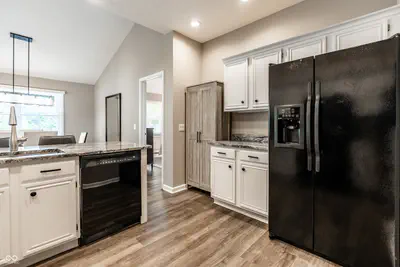 10011 Franklin Court, Carmel - 10