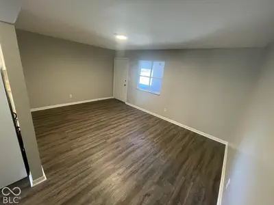 135 W Hendricks Street #9, Shelbyville - 5