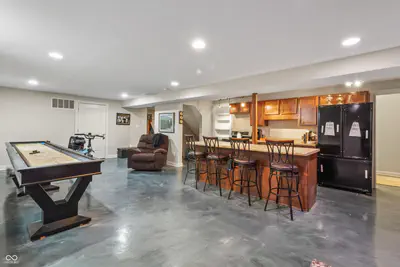 8928 Carriage Lane, Indianapolis - 44