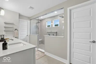 16286 Perrault Court, Fishers - 19