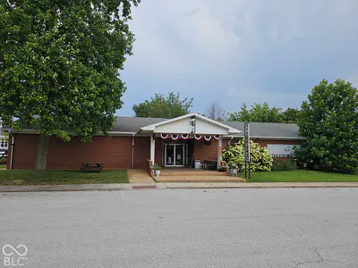 108 Madison Street, Kirklin