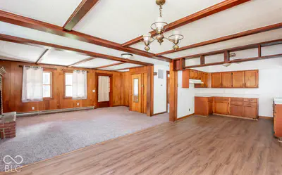 6166 County Road 200, Seymour - 19