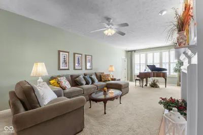 12961 Merlot Lane, Fishers - 19
