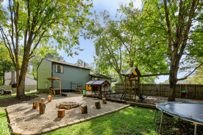 6524 Breeds Hill Court, Indianapolis - 31
