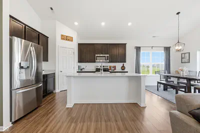 17896 Paula Walk, Westfield - 12