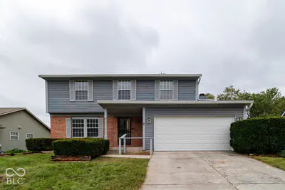 7563 Allenwood Court, Indianapolis