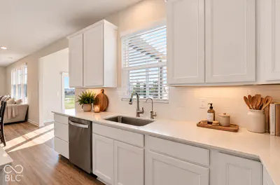 19060 Seaforth Way, Westfield - 18