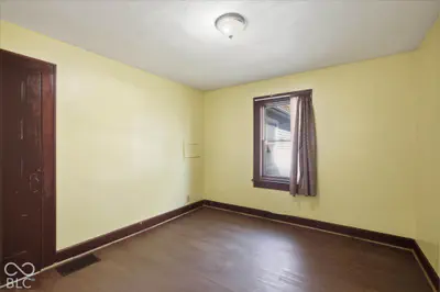 555 Woodrow Avenue, Indianapolis - 10