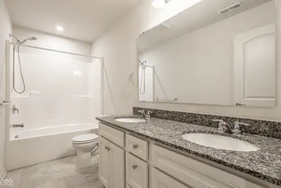 5279 Noble Crossing Parkway W, Noblesville - 29