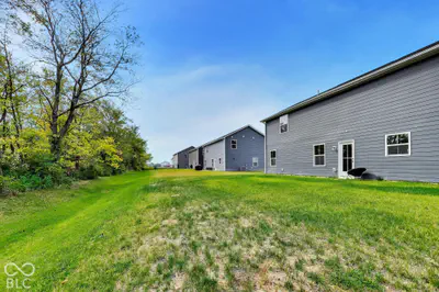 2289 Holiday Creek Drive, Whitestown - 24