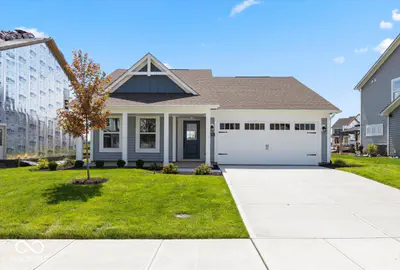 859 Oakleaf Drive, Greenfield