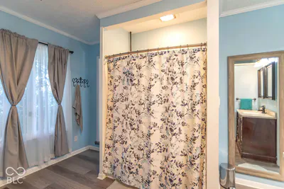 828 Brookside Lane, Plainfield - 21