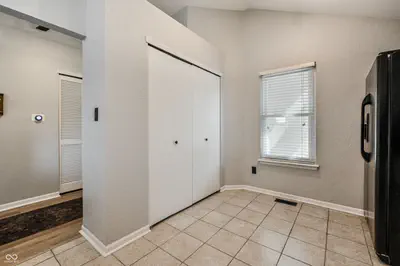 9516 Aberdare Drive, Indianapolis - 14