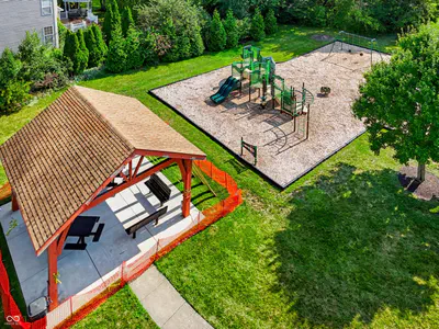 7761 Prairie View Drive, Indianapolis - 54