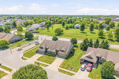 737 Cottage Lane, Greenwood - 43
