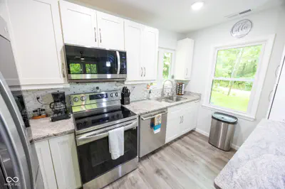 7980-7984 Royal Avenue, Zionsville - 81