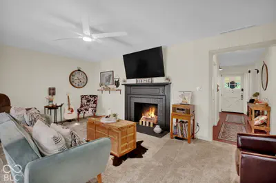 641 Thorndike Court, Seymour - 21