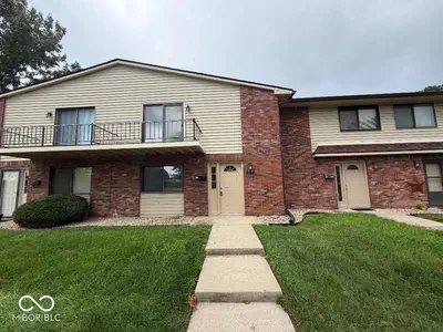 954 Greenwood, Greenwood