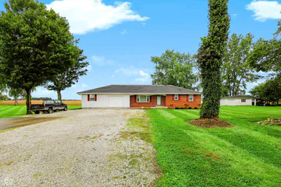 8223 U S 35 Highway, Losantville - 42