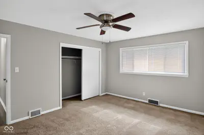 322 Meadow Lane, Plainfield - 23