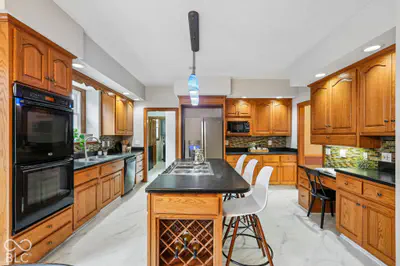 9119 Bay Port Circle, Indianapolis - 19