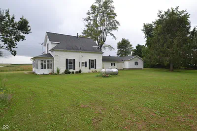 1606 County Road 1350, Kempton - 13