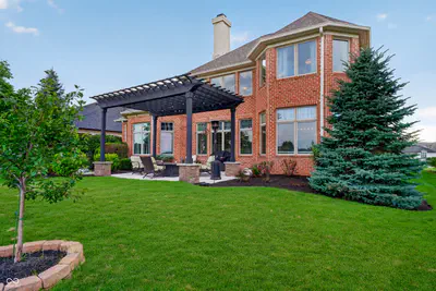 16402 Valhalla Drive, Noblesville - 40