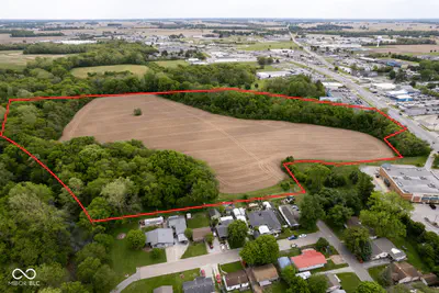 1202 State Road 44, Shelbyville