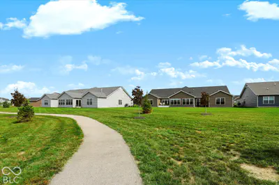 134 Maxim Court, Cumberland - 36
