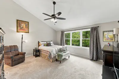 7342 Pymbroke Drive, Fishers - 9