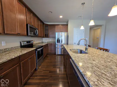 15900 W Rail Drive, Westfield - 9