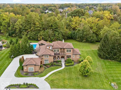 11624 Willow Springs Drive, Zionsville - 2