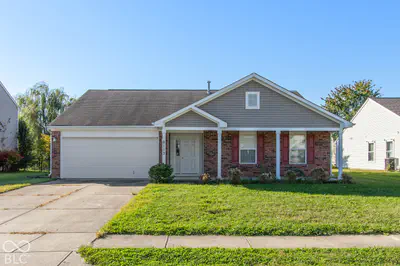 8113 Sydney Lane, Avon