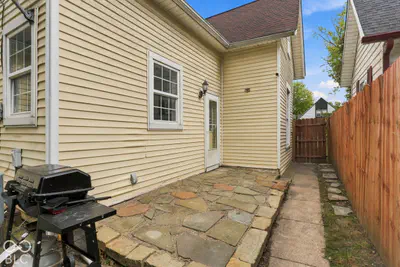 910 Villa Avenue, Indianapolis - 29