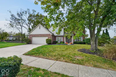 10936 Eaton Court, Fishers - 40