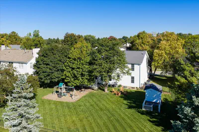 8732 Buffett Parkway, Fishers - 53