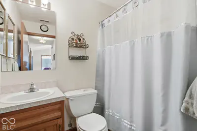 5650 Spring Mist Circle, Indianapolis - 27