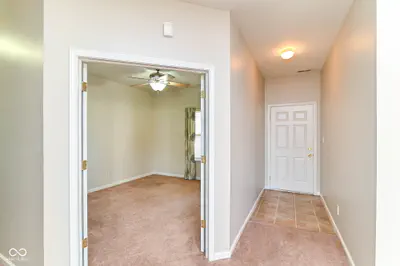 9545 Lorton Circle, Indianapolis - 2