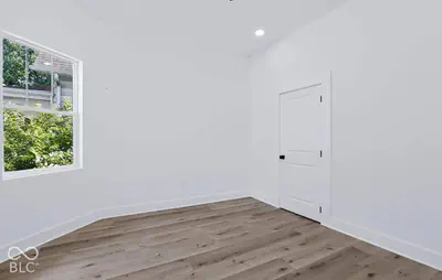 652 Marion, Indianapolis - 18