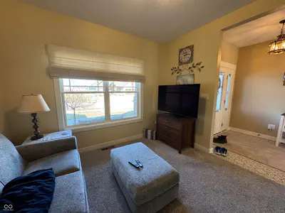 1485 Monroe Way, Rushville - 38